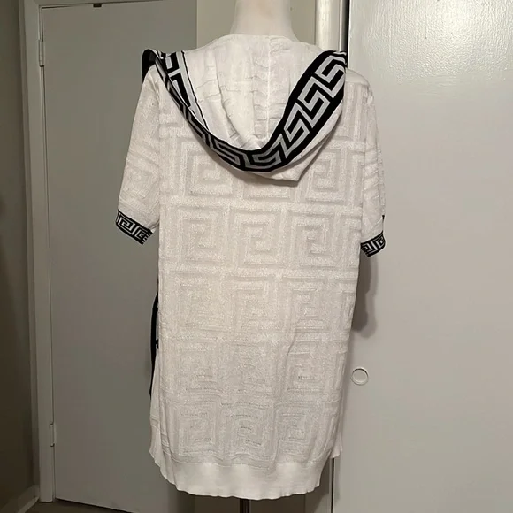 Prestige Original Hooded Cover Up - Picture 4 of 6